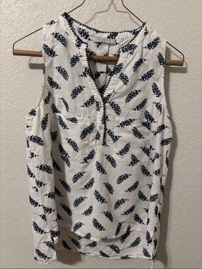 WHIM New York Linen White with Navy Embroidery Sleeveless Top